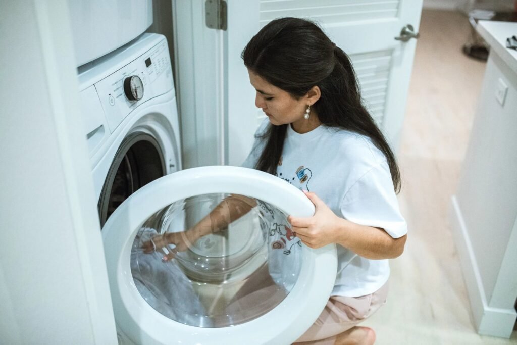 Як почистити пральну машину від накипу, запаху і бруду
